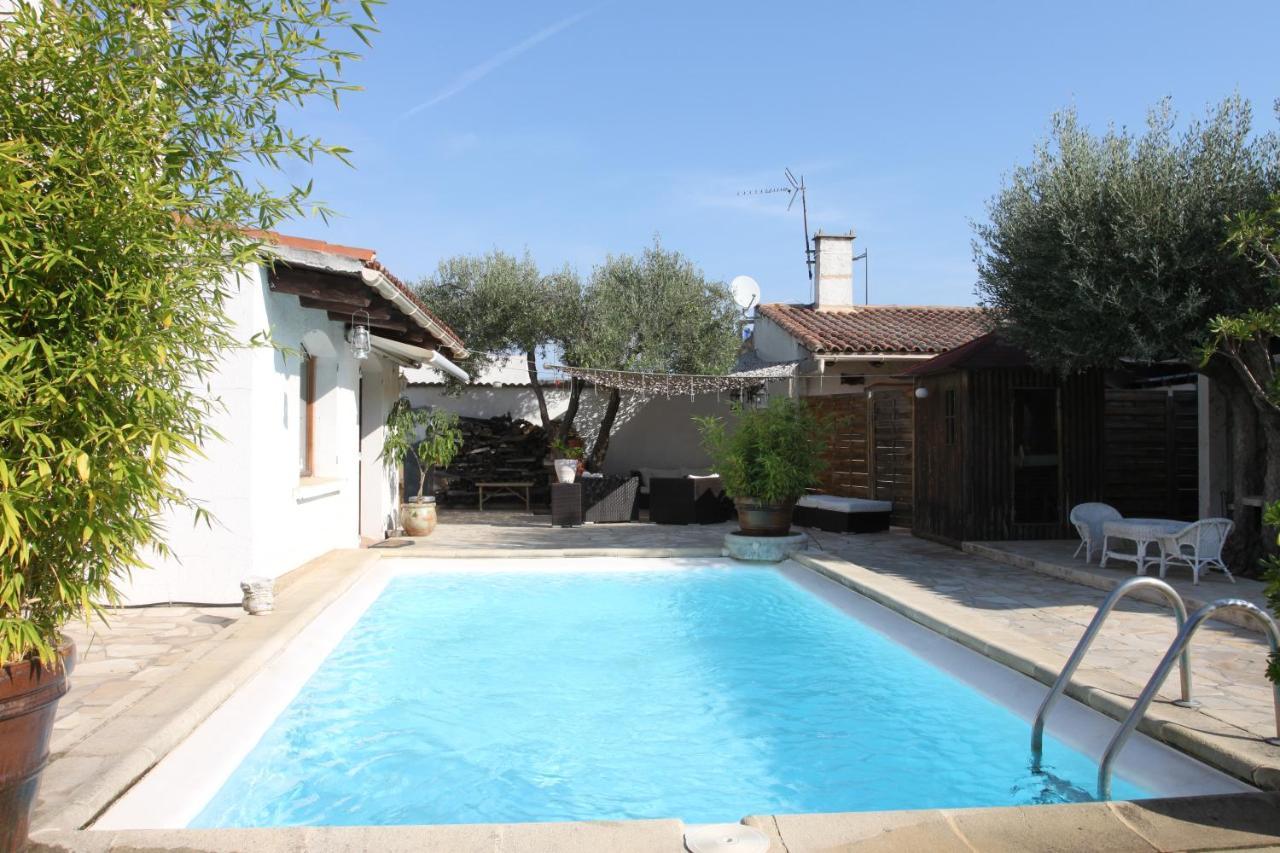 site machambreencamargue Vauvert Extérieur photo
